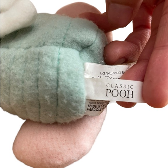 CLASSIC POOH
THE DISNEY STORE Piglet Plush - MINI BEAN BAG CLASSIC PIGLET 8” - Picture 4 of 7